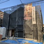 木の家は最初から木の机が似合う！